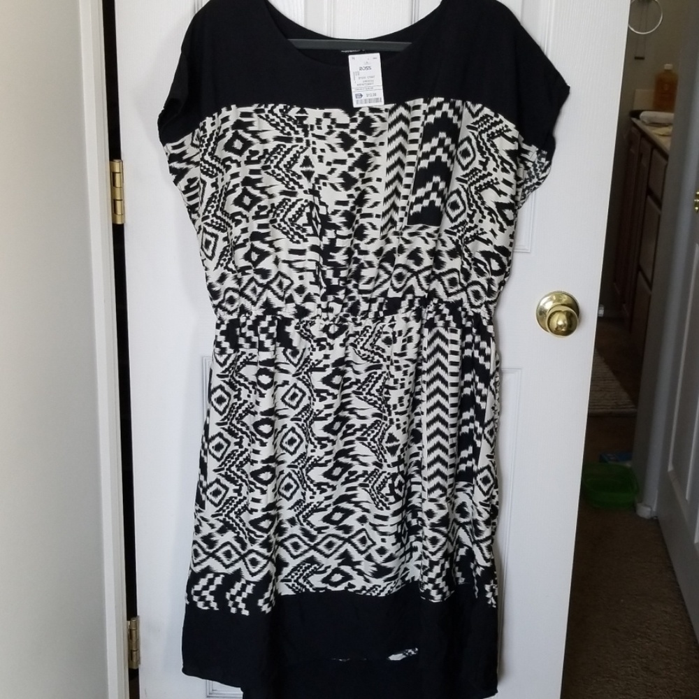 Black and Cream spring/summer dress size 2X NWT